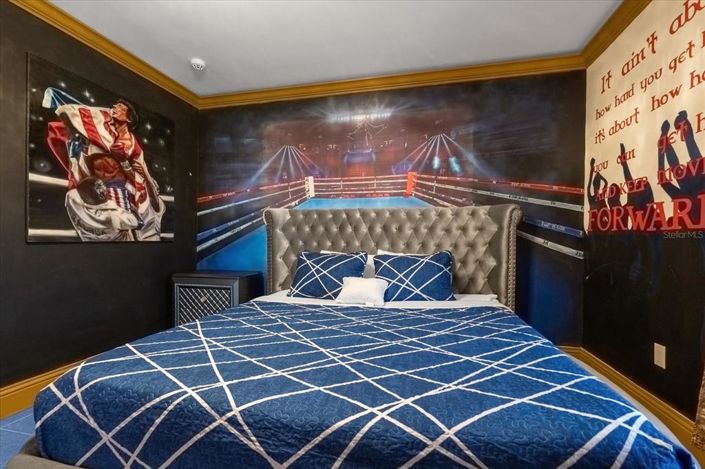 Image No.63-20 Bed Property for sale