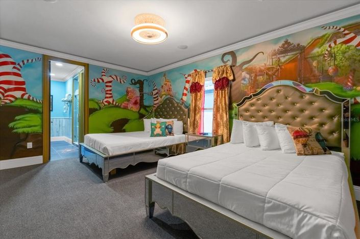 Image No.67-20 Bed Property for sale