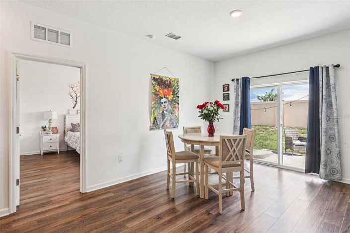 Image No.10-4 Bed Property for sale