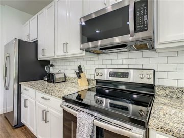 fa005713