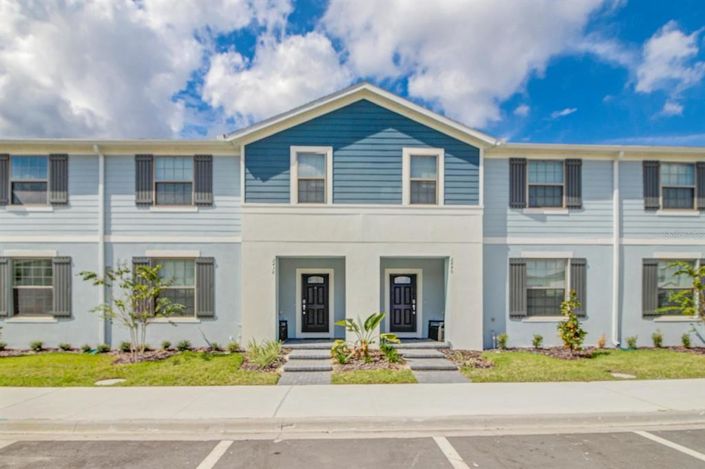 Image No.1-5 Bed Townhouse for sale