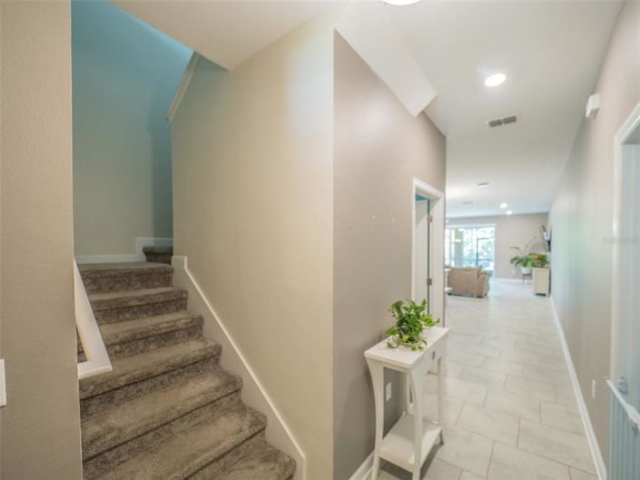 Image No.26-5 Bed Property for sale