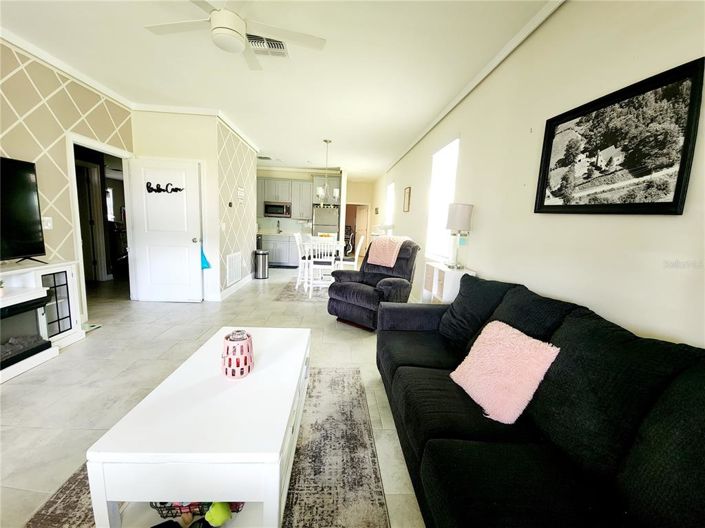 Image No.65-5 Bed Property for sale