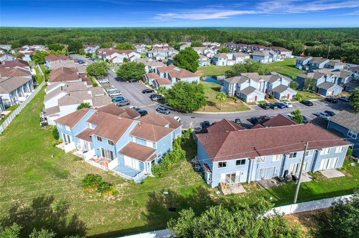 Image No.35-4 Bed Townhouse for sale