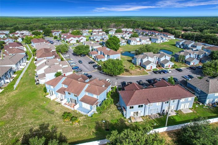 Image No.36-4 Bed Townhouse for sale