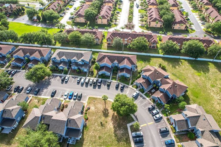 Image No.40-4 Bed Townhouse for sale