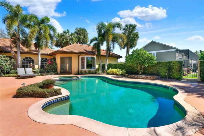 Image No.51-4 Bed Property for sale