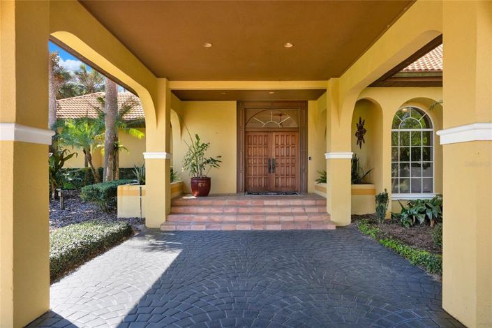 Image No.8-4 Bed Property for sale