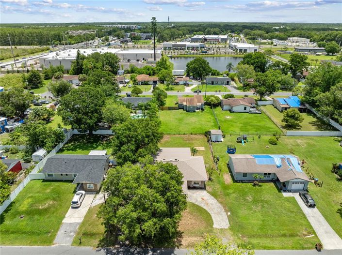 Image No.10-3 Bed Property for sale