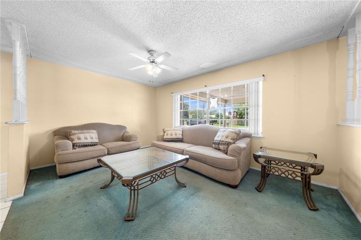 Image No.17-3 Bed Property for sale