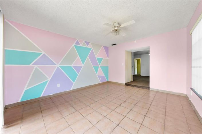 Image No.30-3 Bed Property for sale