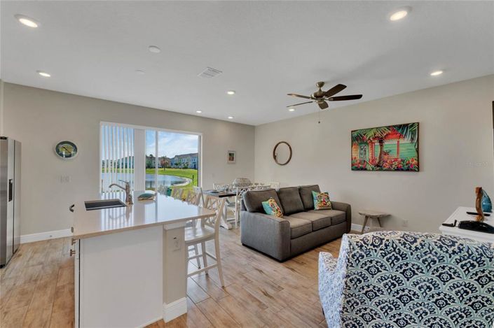 Image No.3-3 Bed Townhouse for sale