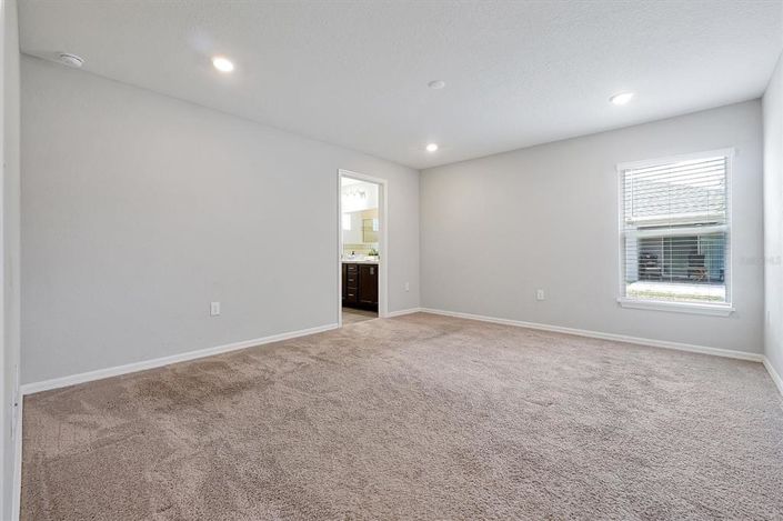 Image No.13-3 Bed Property for sale