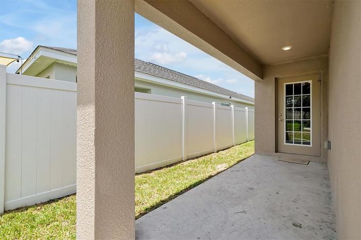 Image No.28-3 Bed Property for sale