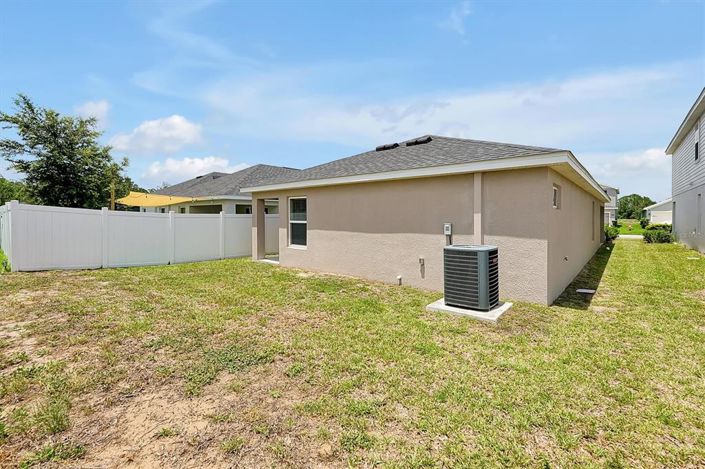 Image No.30-3 Bed Property for sale