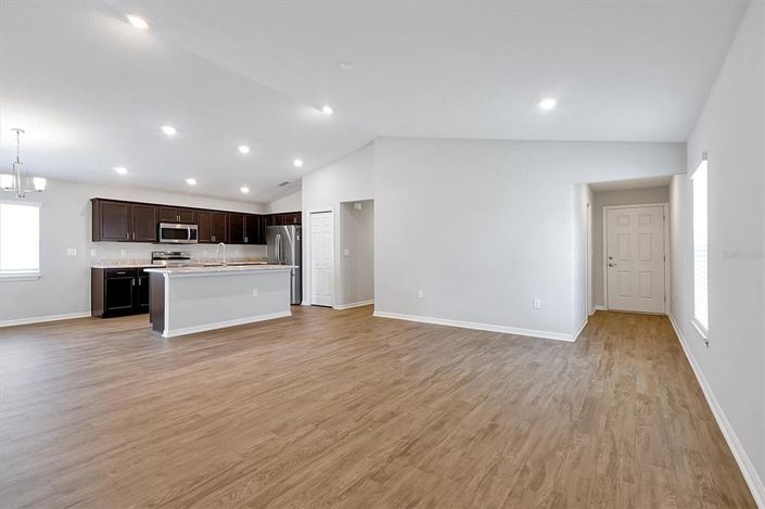 Image No.4-3 Bed Property for sale