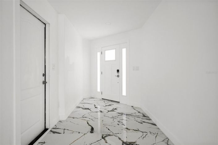 Image No.31-3 Bed Property for sale