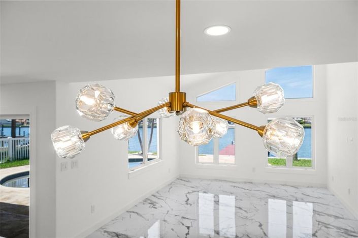 Image No.42-3 Bed Property for sale