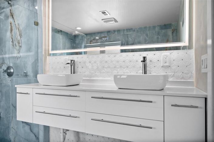 Image No.61-3 Bed Property for sale