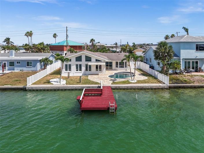 Image No.68-3 Bed Property for sale