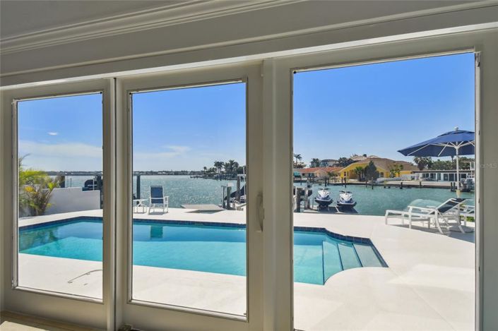 Image No.29-5 Bed Property for sale