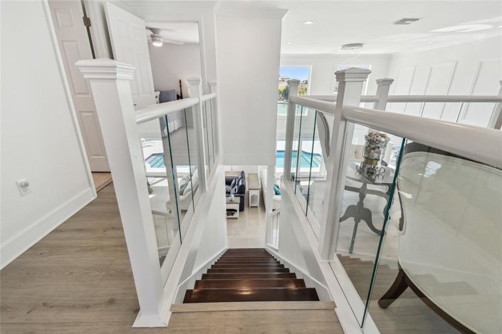 Image No.44-5 Bed Property for sale