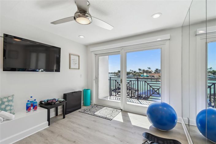 Image No.56-5 Bed Property for sale