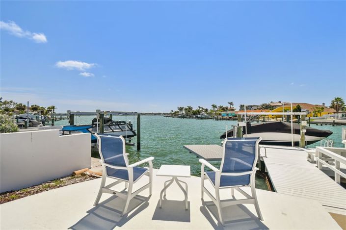 Image No.64-5 Bed Property for sale