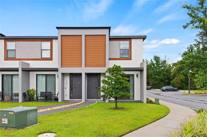 Image No.2-3 Bed Townhouse for sale