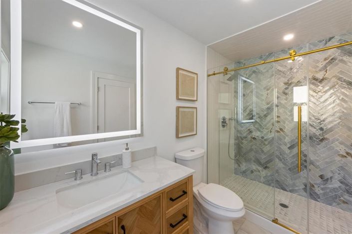 Image No.23-3 Bed Property for sale