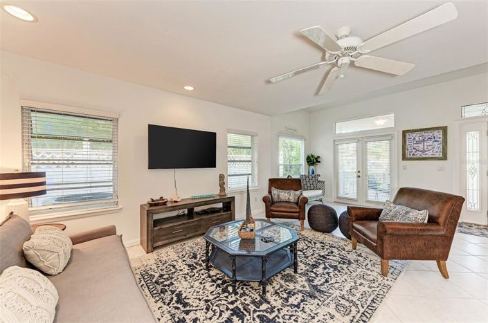 Image No.13-4 Bed Property for sale