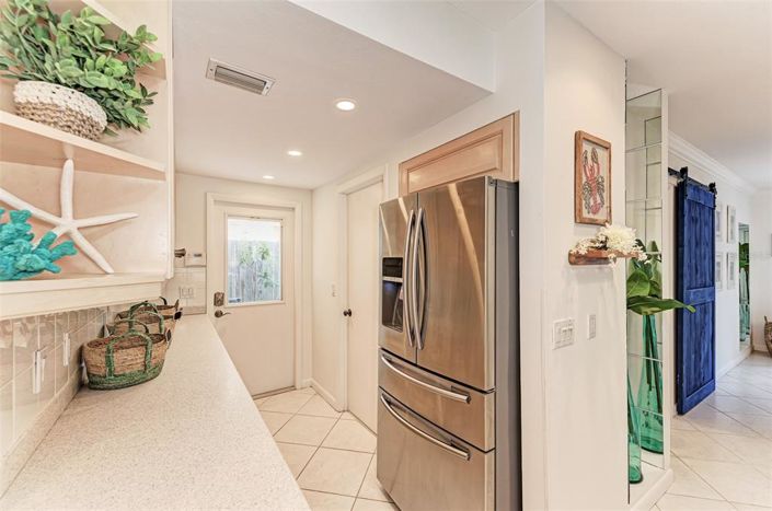 Image No.17-4 Bed Property for sale