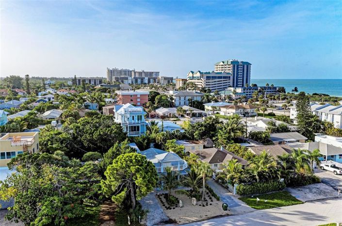 Image No.47-4 Bed Property for sale