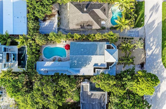 Image No.53-4 Bed Property for sale