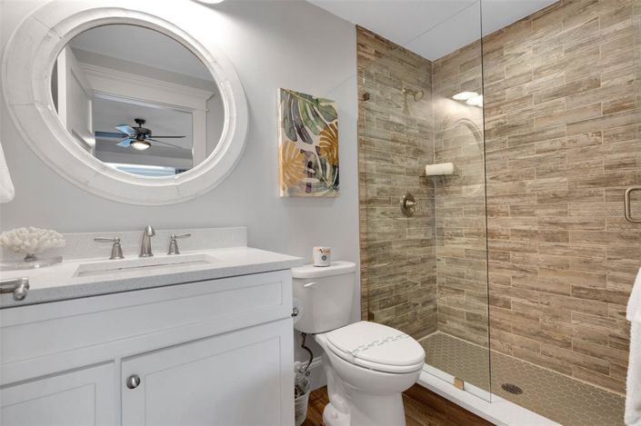 Image No.26-8 Bed Property for sale