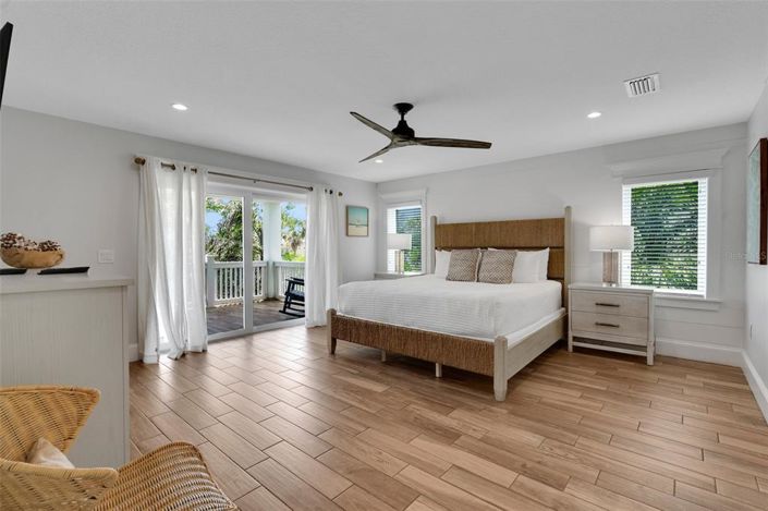 Image No.47-8 Bed Property for sale