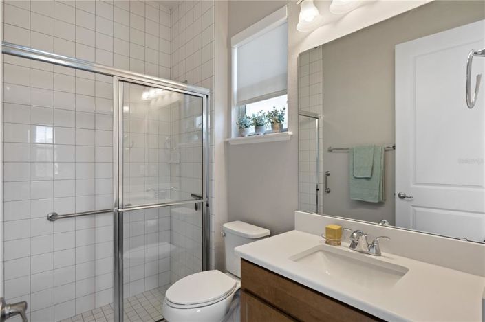 Image No.25-5 Bed Property for sale