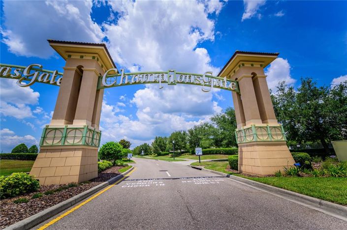 Image No.4-8 Bed Property for sale