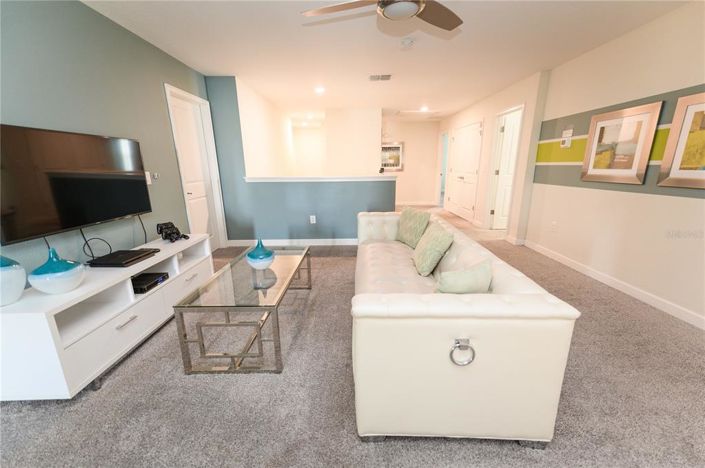 Image No.42-8 Bed Property for sale