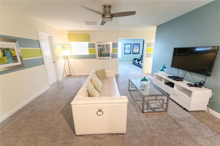 Image No.44-8 Bed Property for sale