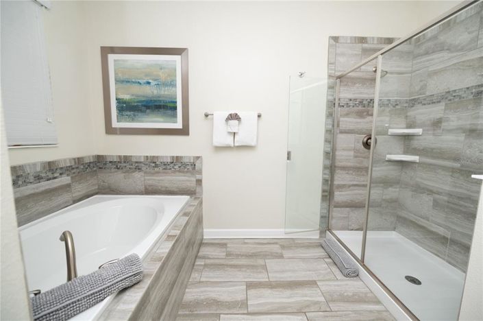 Image No.61-8 Bed Property for sale