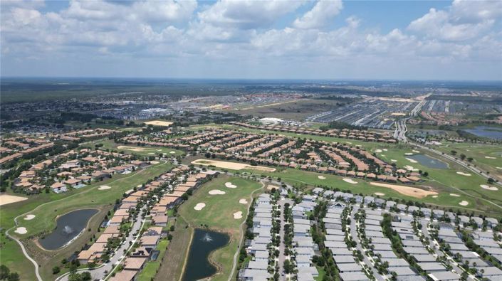 Image No.67-8 Bed Property for sale