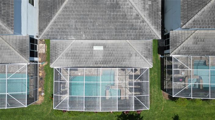 Image No.7-8 Bed Property for sale