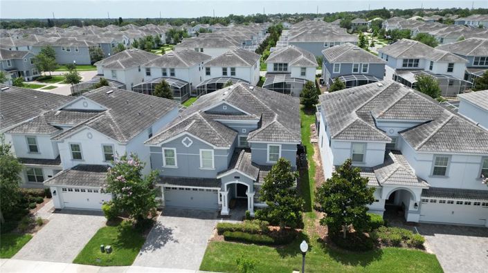 Image No.8-8 Bed Property for sale