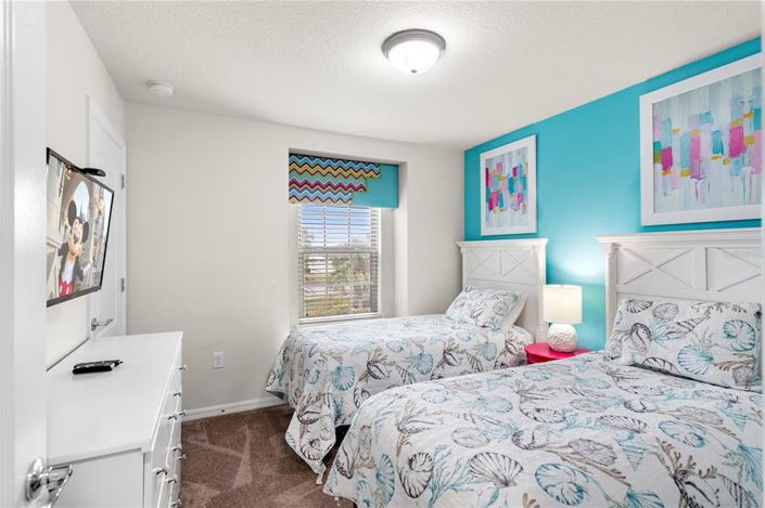 Image No.22-5 Bed Townhouse for sale