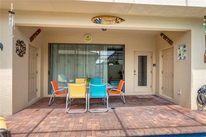 Image No.26-5 Bed Townhouse for sale