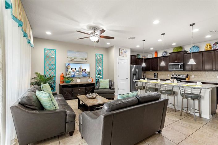 Image No.3-5 Bed Townhouse for sale