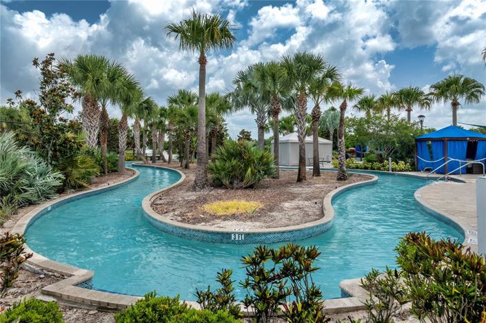 Image No.36-5 Bed Townhouse for sale