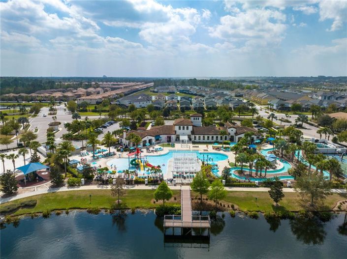 Image No.42-5 Bed Townhouse for sale