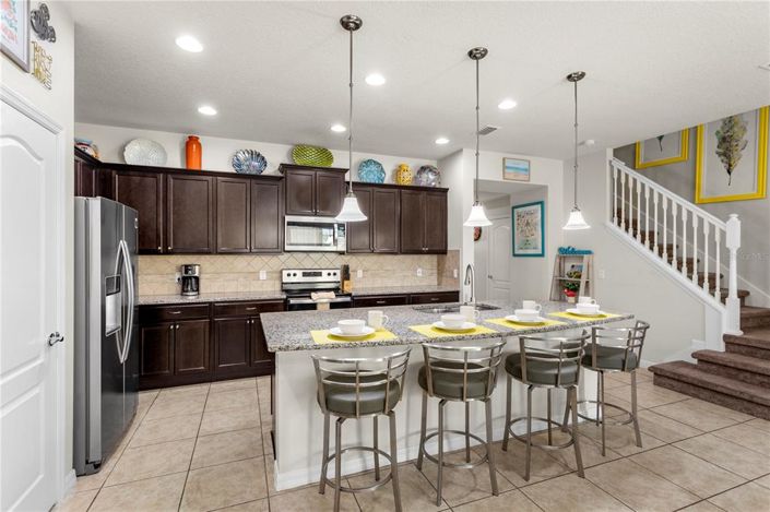 Image No.8-5 Bed Townhouse for sale